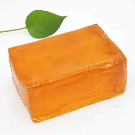 ¿Qué evitar al utilizar pegamento caliente sobre madera?